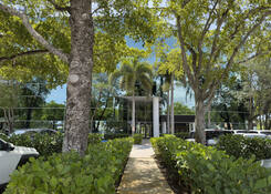 
                                	        6400 Building
                                    